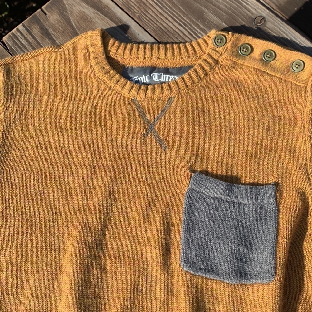 EPIC Threads Sweater! - Picture 3 of 10